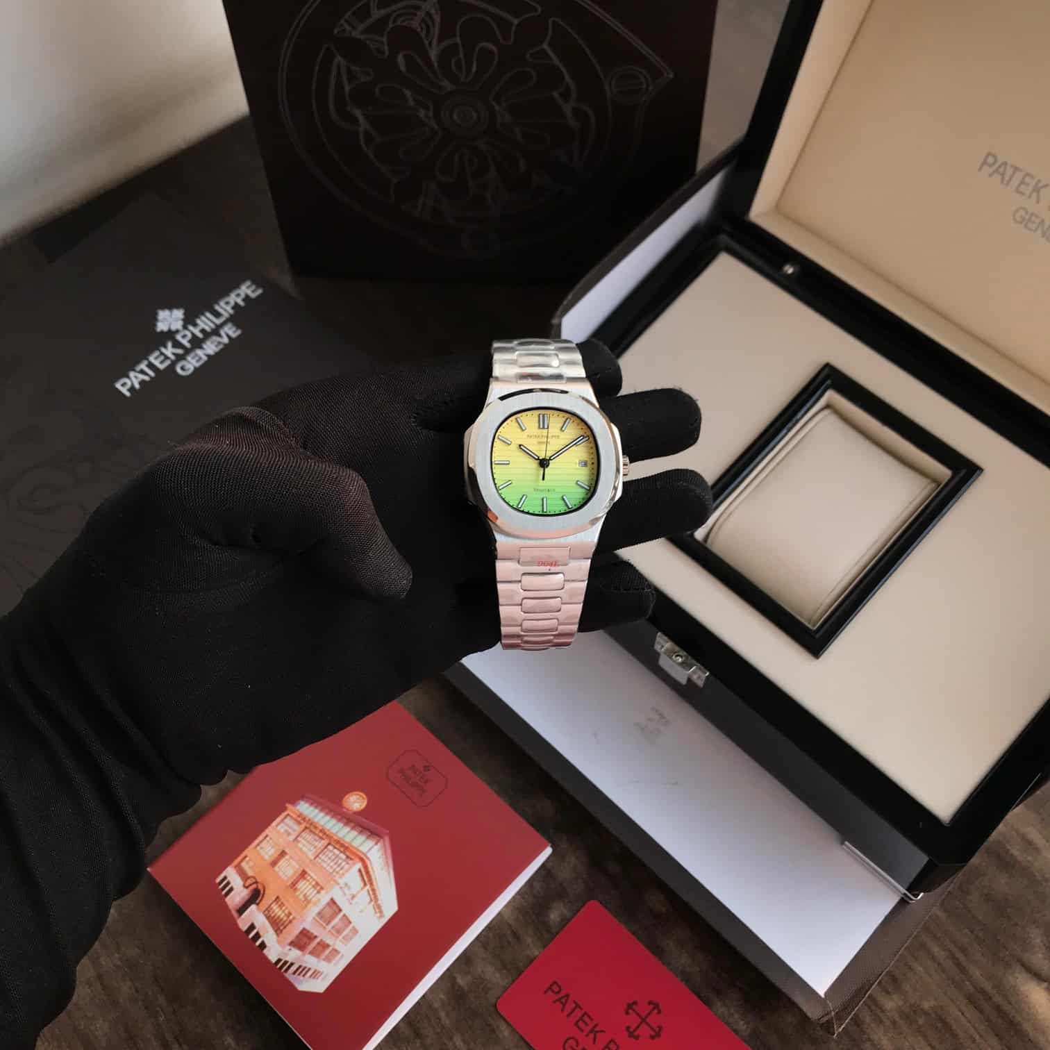 Patek Philippe Nautilus Tiffany Yellow Green Dial Edition Automatic Mens Watch