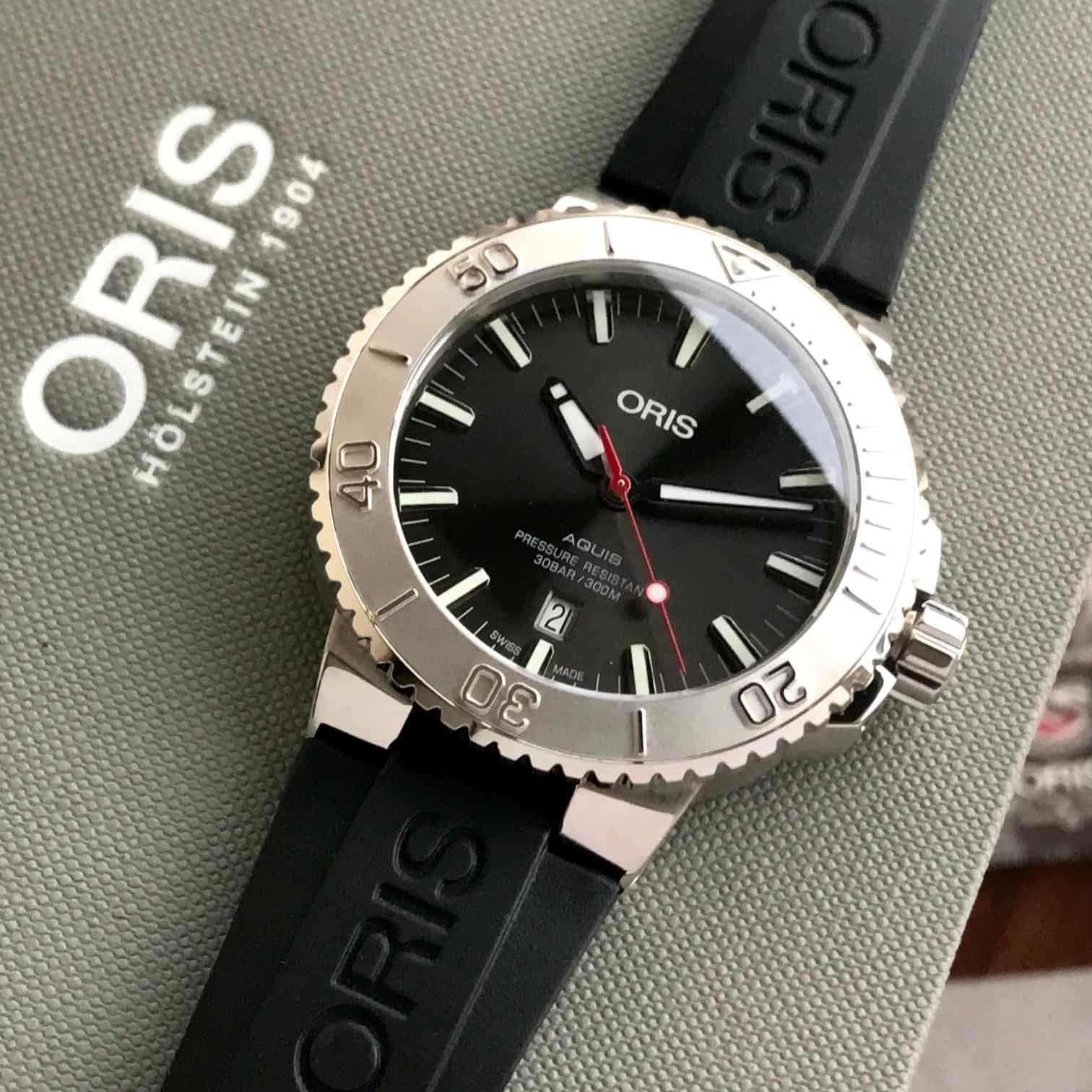 Oris Aquis Date Relief Authentic Store Quality Automatic Mens Watch