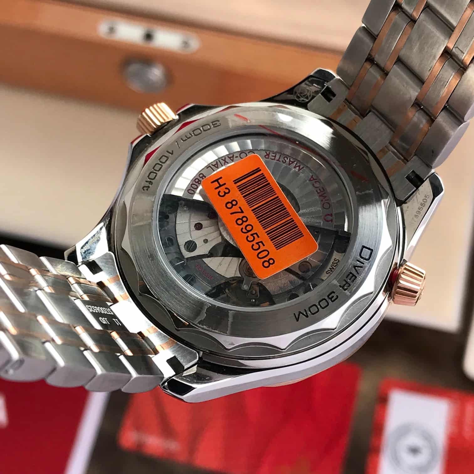Omega Seamaster Two Tone Blue Dial With Extra Swiss ETA Belt Automatic Mens Watch