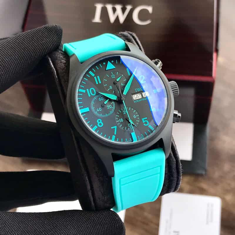 IWC Pilot’s Watch Chronograph 41 “Mercedes-AMG Petronas Formula One Team Edition