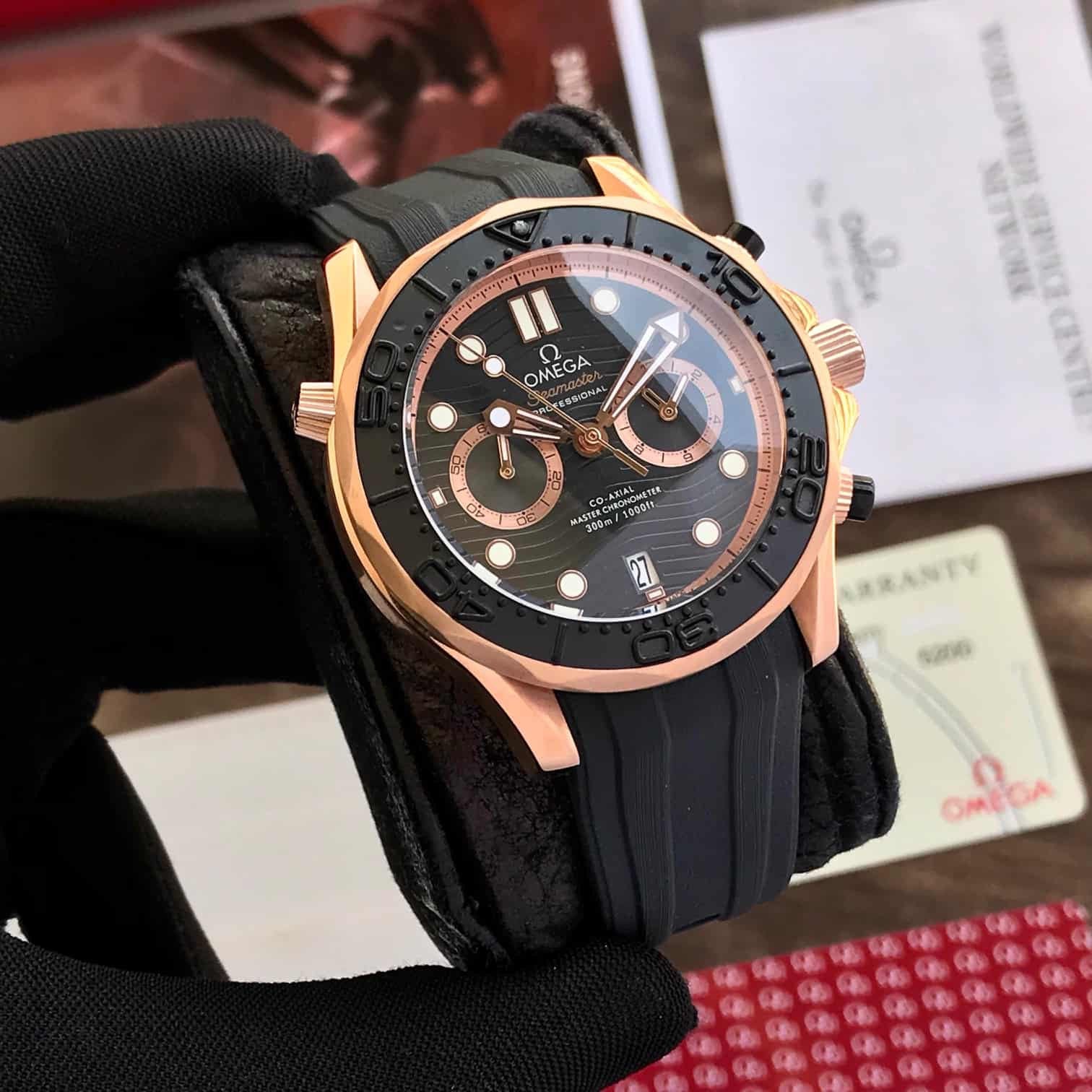 Omega Seamster 300m Co-Axial Chronograph Japanese Black Rubber Strap Mens Watch