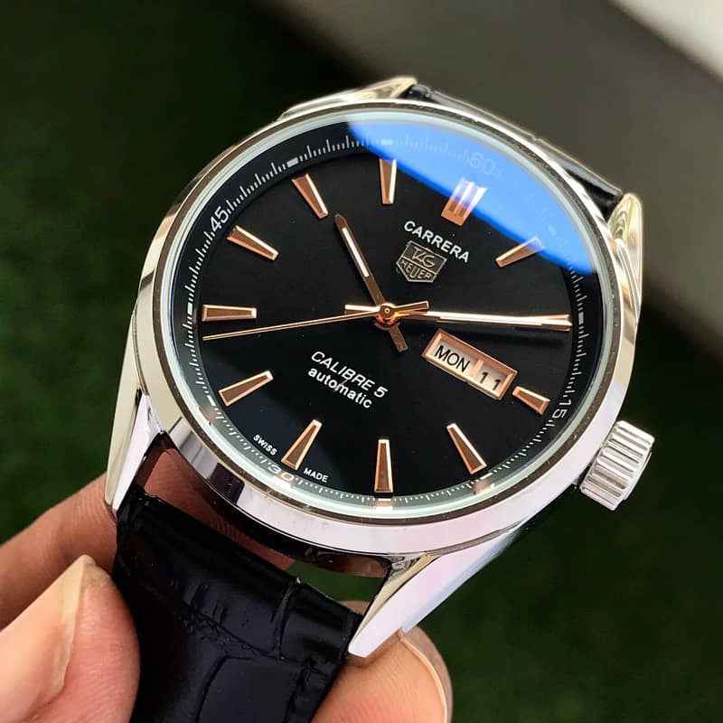 Tag Heuer Grand Carrera Calibre 5 Day Date Black Dial & Black Leather Strap Swiss Japanese Automatic Machinery Mens Watch
