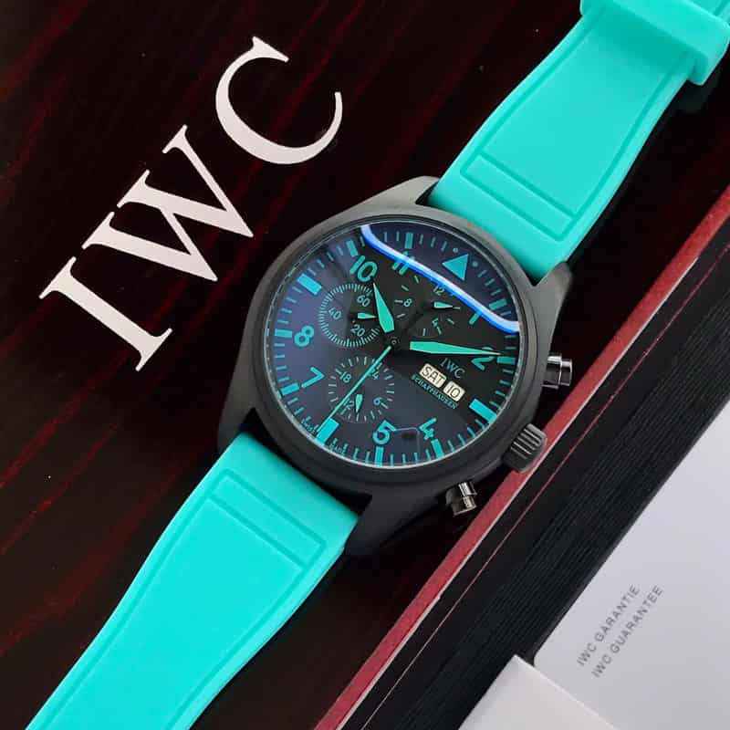 IWC Pilot’s Watch Chronograph 41 “Mercedes-AMG Petronas Formula One Team Edition