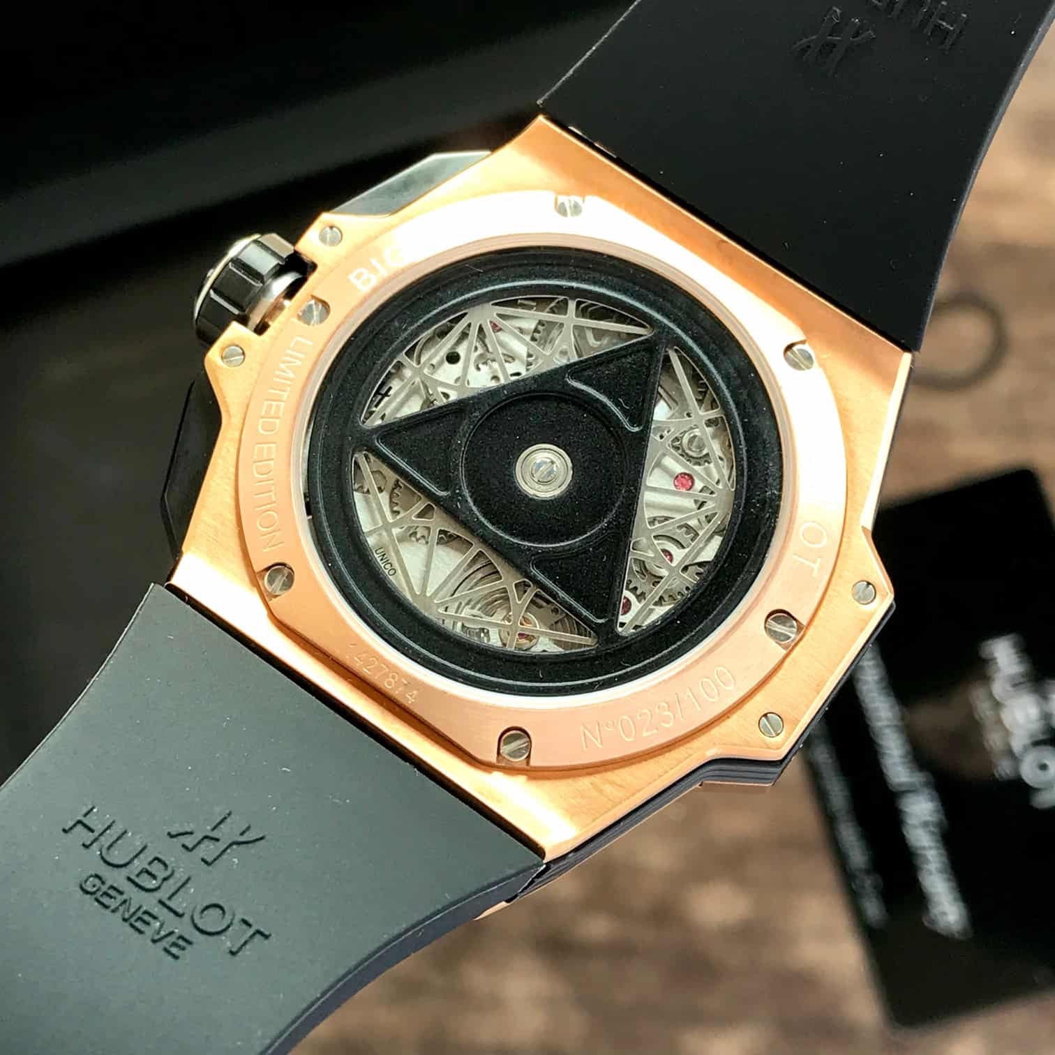 The Hublot Big Bang King Sang Bleu Rose Gold Dimond Premium Men’s Watch