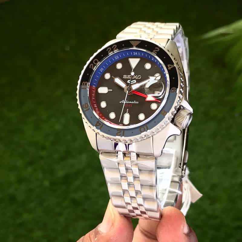 Seiko Sports Automatic GMT 42.5mm Authentic Men’s Watch