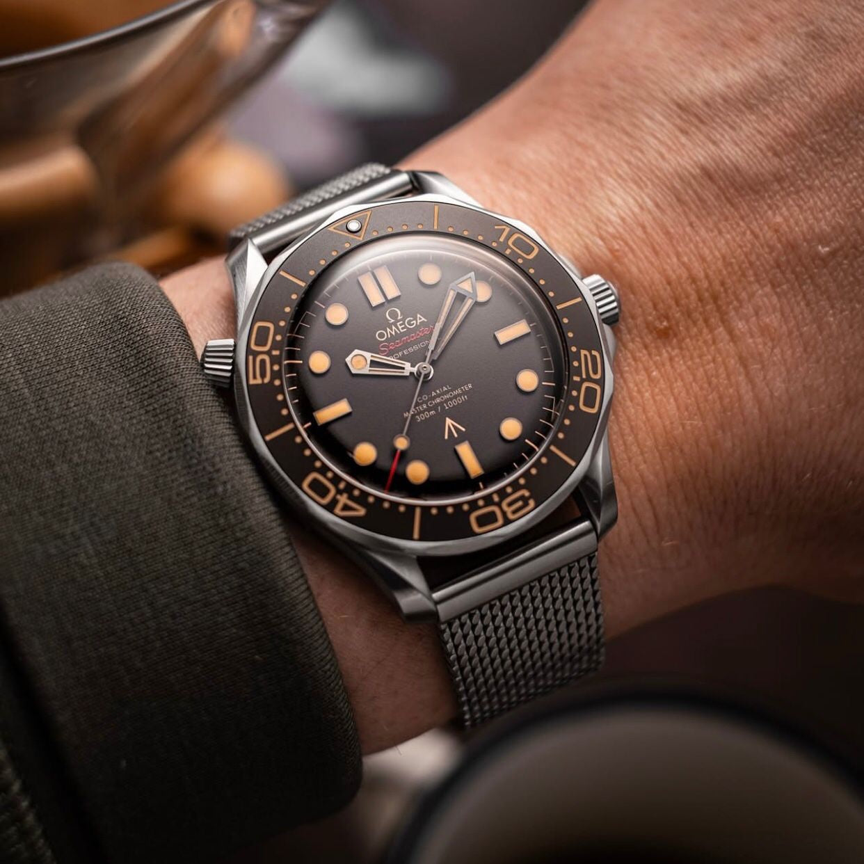 Omega 007 Jeams Bond Automatic Limited Edition Mens Watch