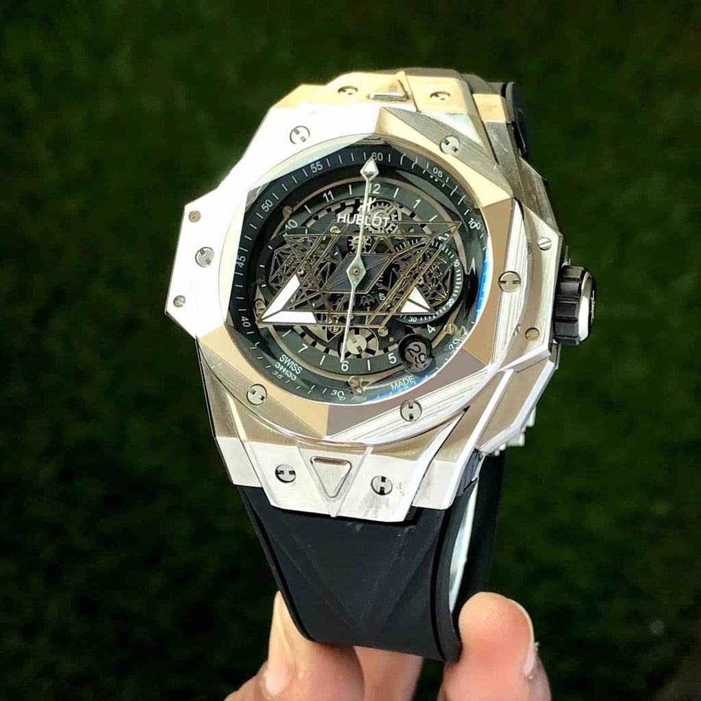 The Hublot Big Bang Sang Bleu King Silver Premium Mens Watch