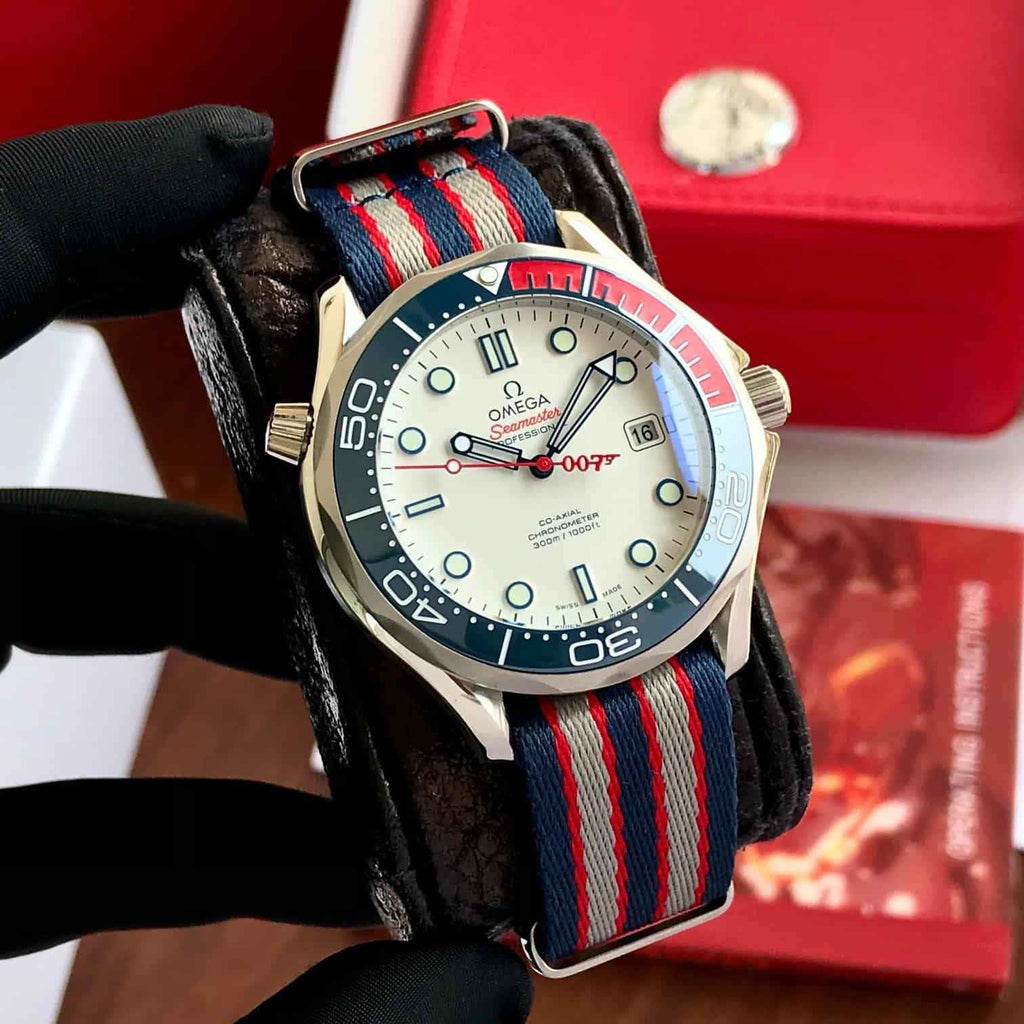 Omega Seamaster Diver 300M 007 Commander’s Watch Limited Edition Automatic men’s Watch