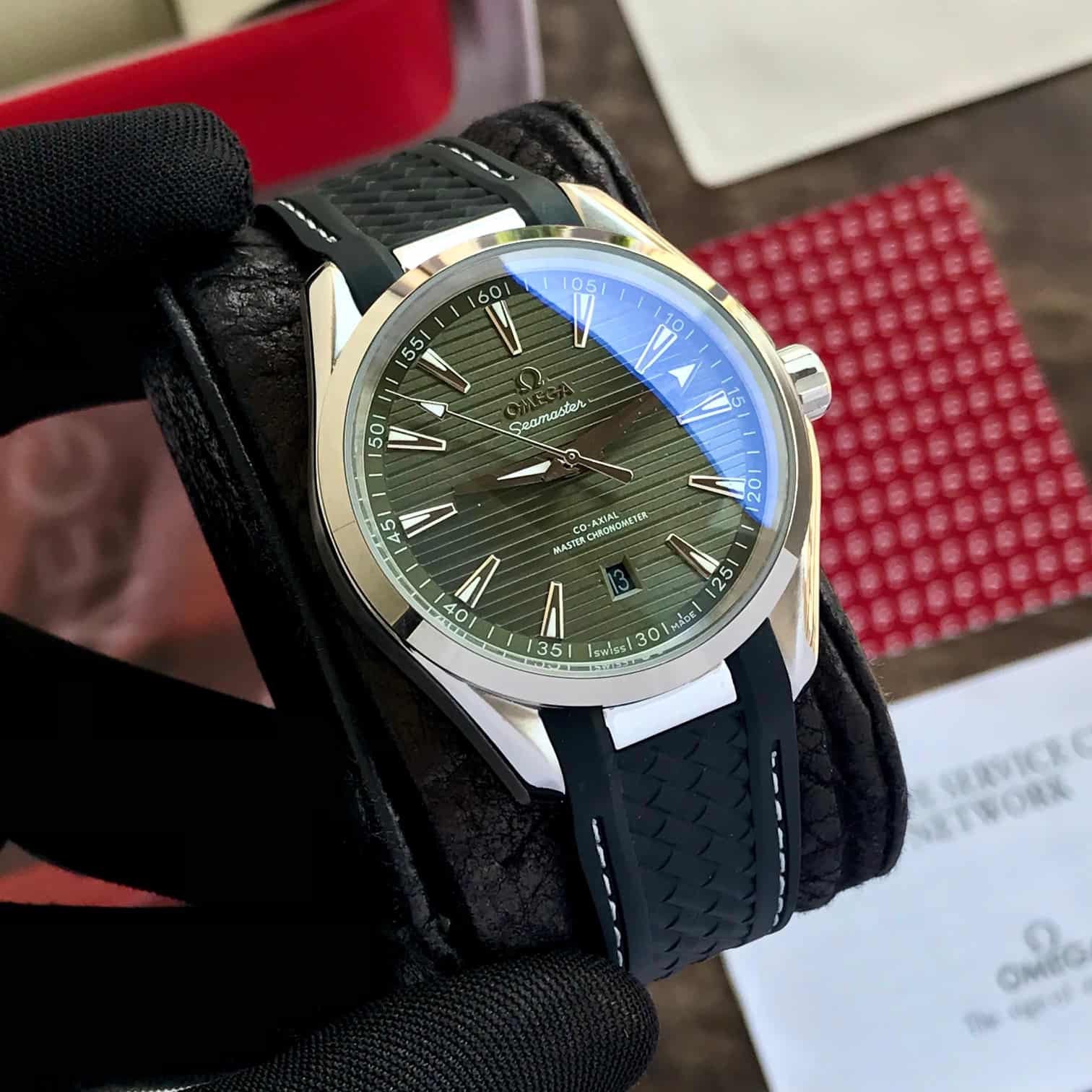 Omega Seamster CoAxial Japanese Automatic Black Fiber Belt & Green Dial Automatic Mens Watch