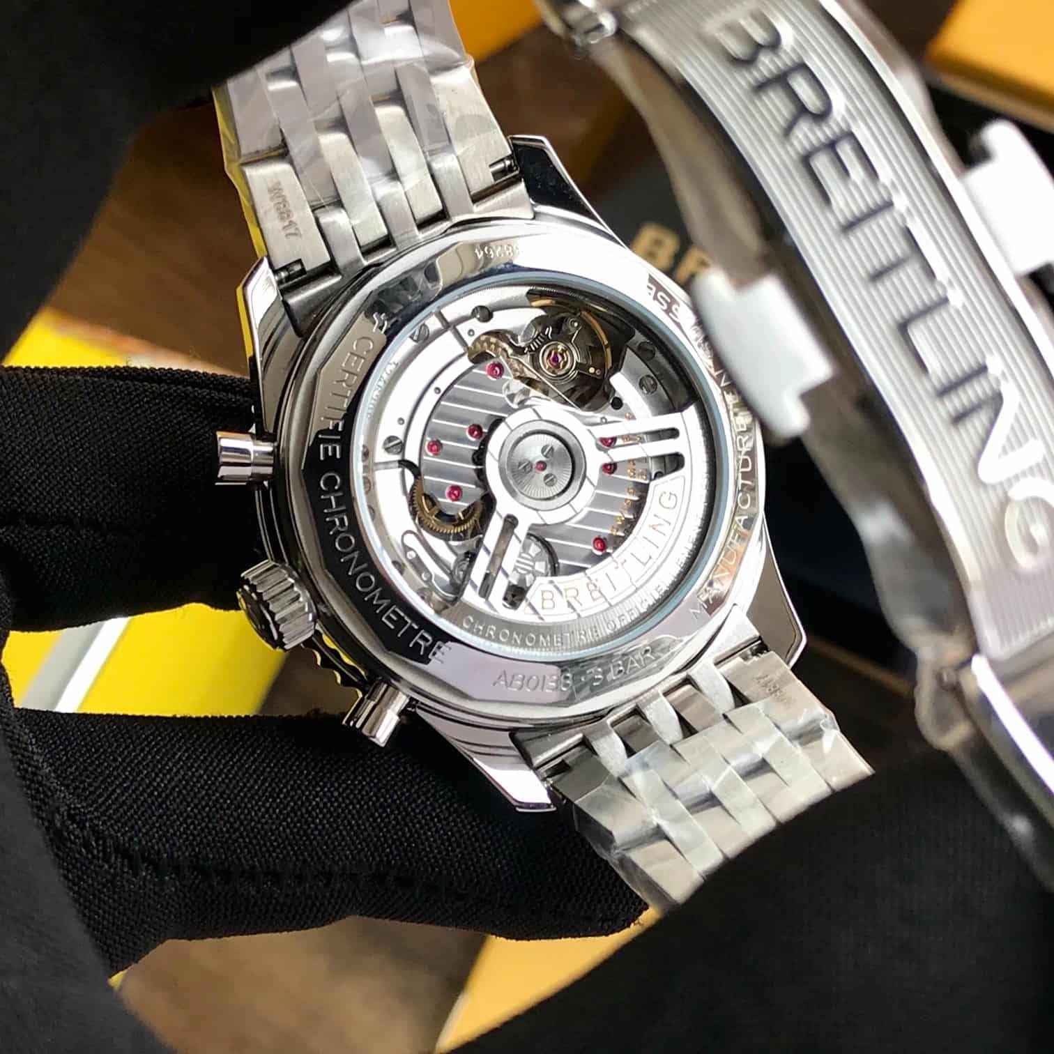 Breitling Navitimer B01 Chronograph’s Swiss ETA Premiums Mens Watch