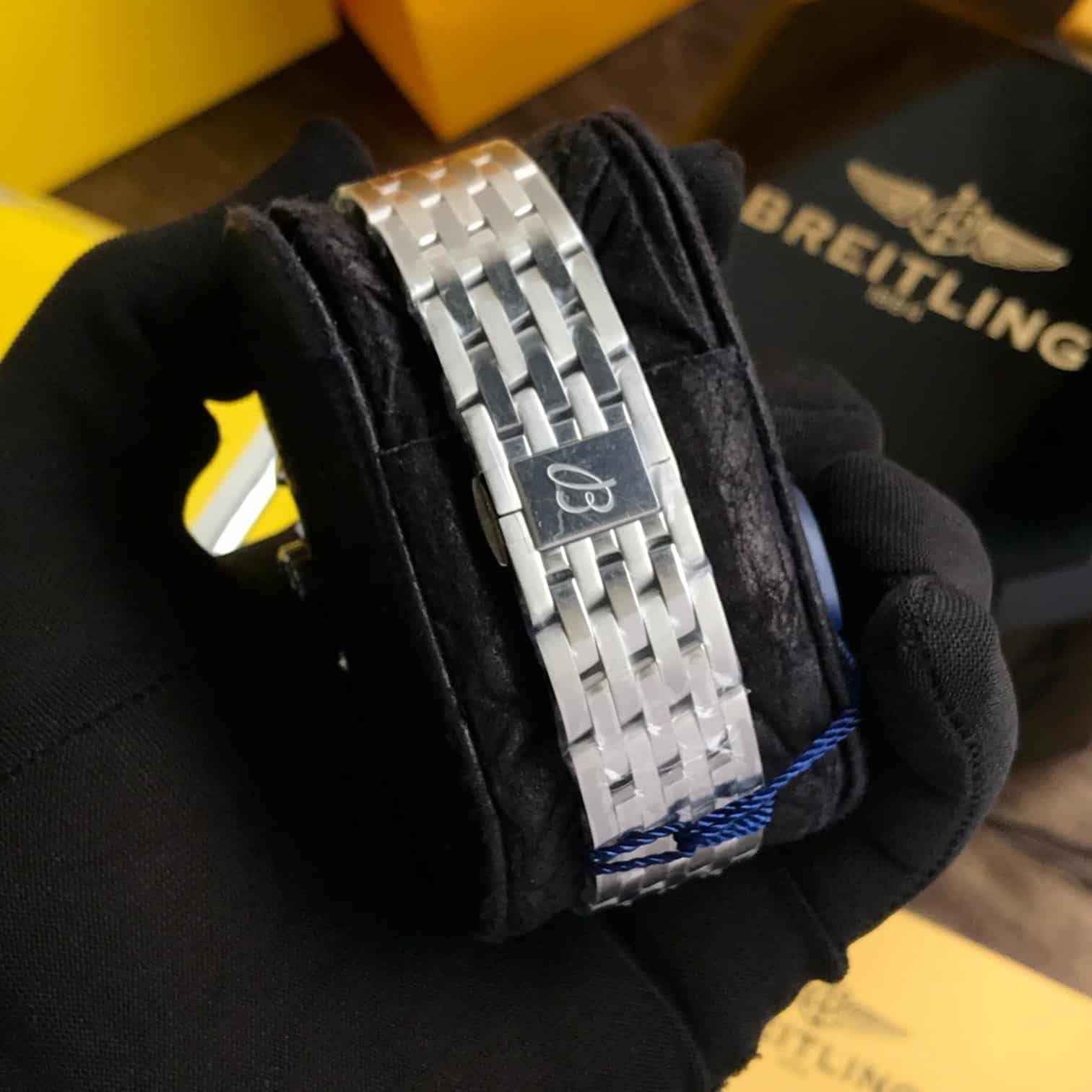Breitling Navitimer B01 Chronograph’s Swiss ETA Premiums Mens Watch