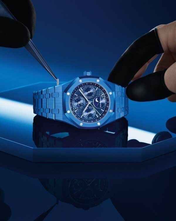 Audemars Piguet’s New Royal Oak Perpetual Calendar watch Blue Dial Automatic Mens Watch